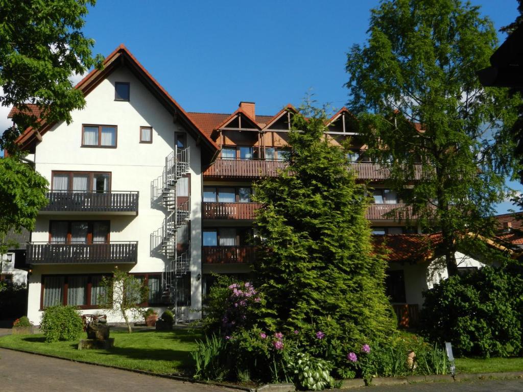 Parkhotel Zum Stern Oberaula المظهر الخارجي الصورة